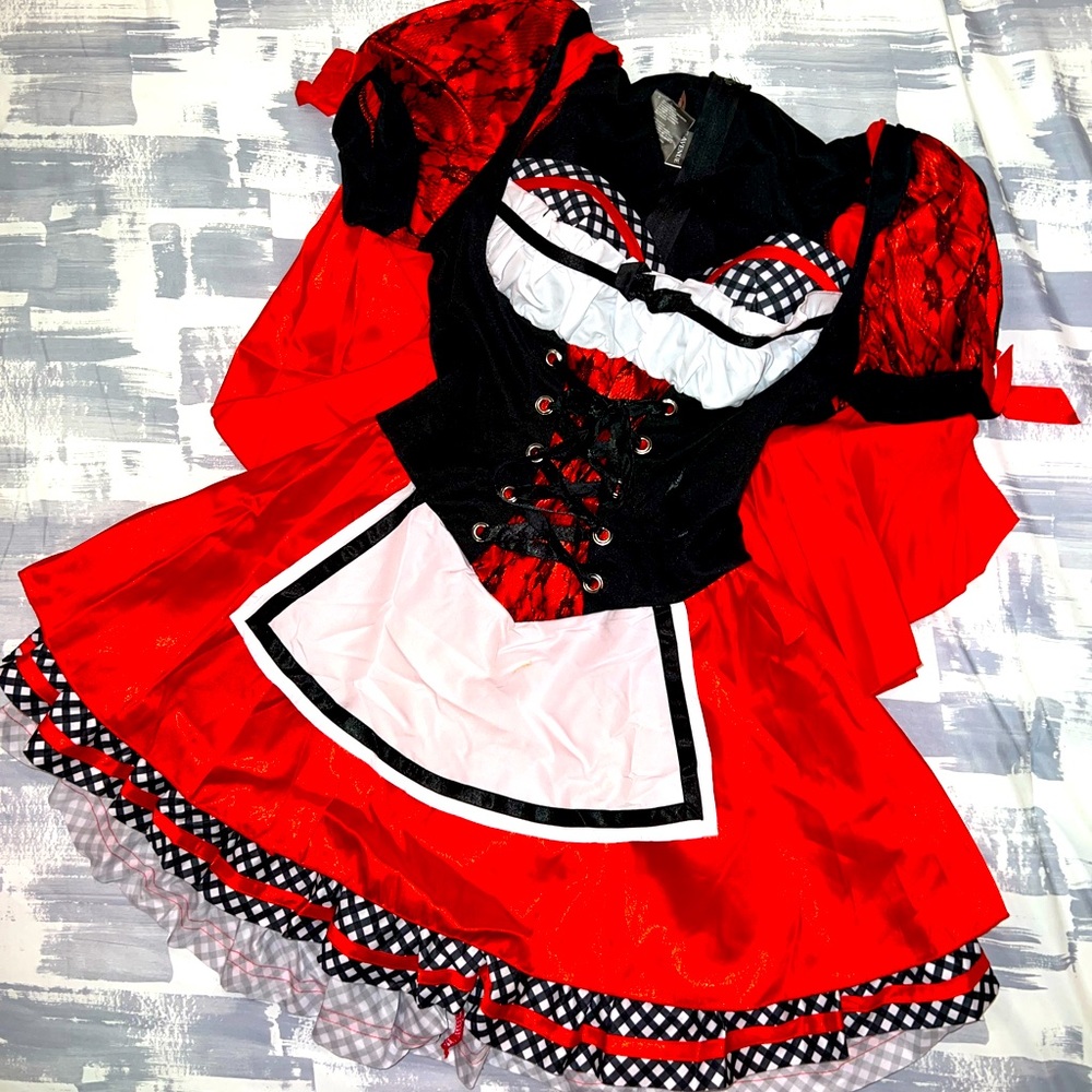 Women’s Red Riding Hood Halloween Costume